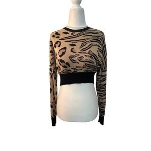 HERA Collection Cropped Long Sleeve Animal Print Sweater (Small)